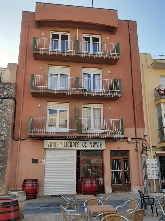 Apartamentos Franch L'L'Hospitalet de l'Infant Exteriör bild