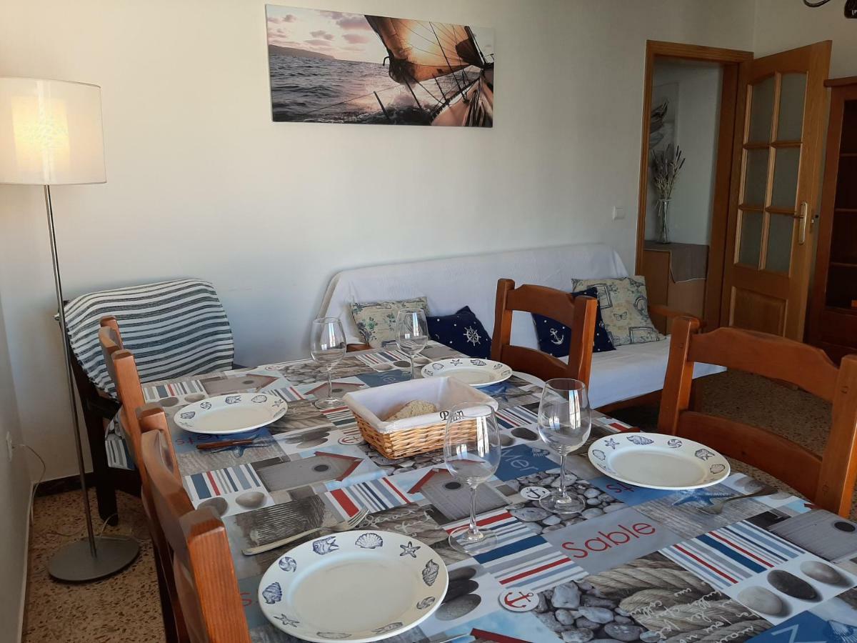 Apartamentos Franch L'L'Hospitalet de l'Infant Exteriör bild